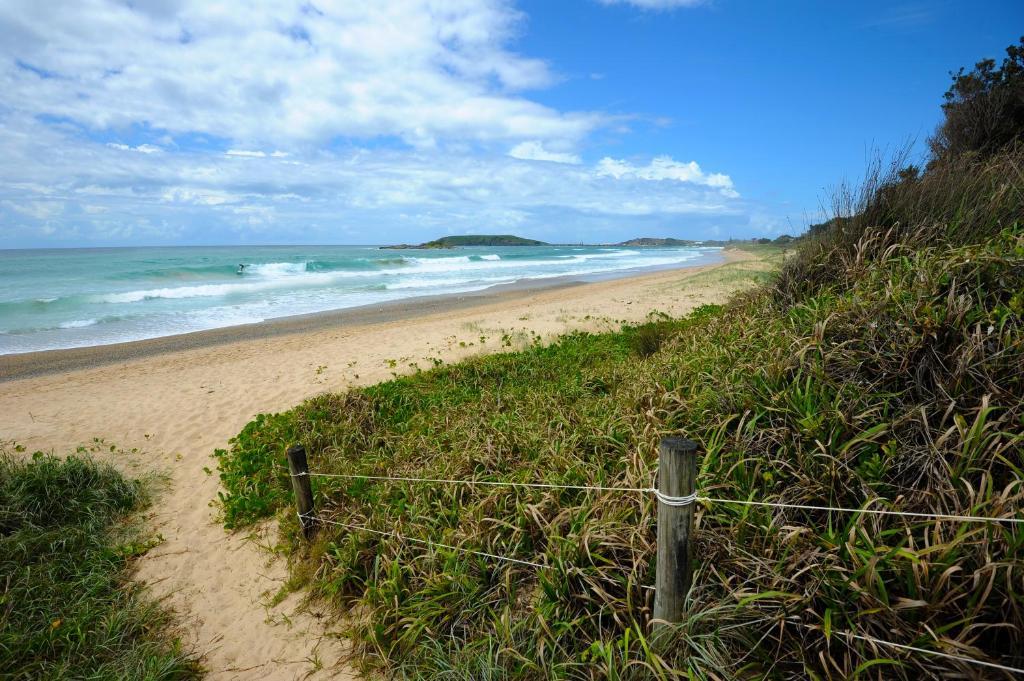 Aparthotel The Tahitian Coffs Harbour Exterior foto